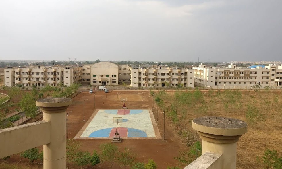 Hidayatullah National Law University (HNLU), Raipur, Chhattisgarh - Vushii.com